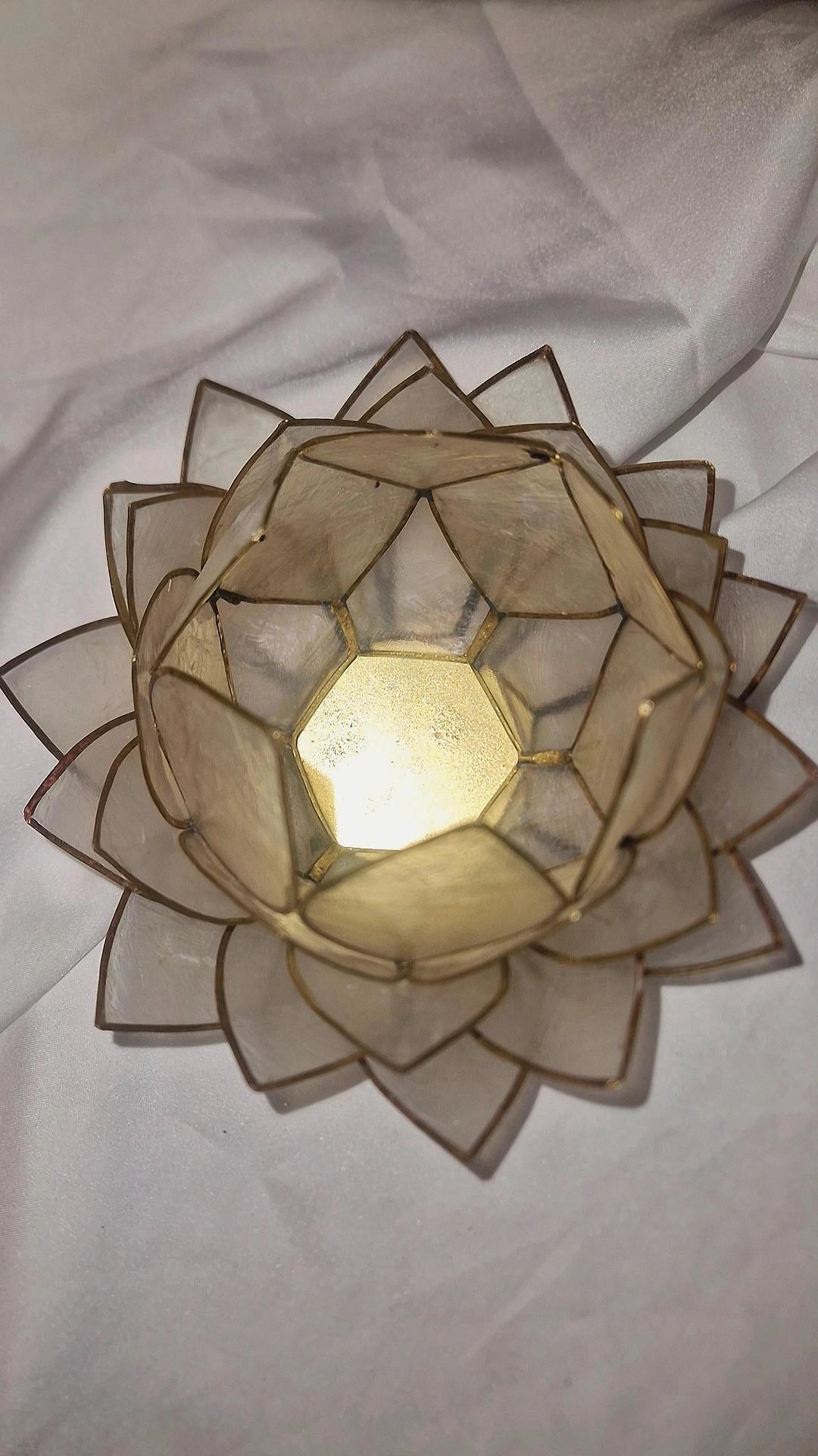Teelicht Lotus Weiß Gold