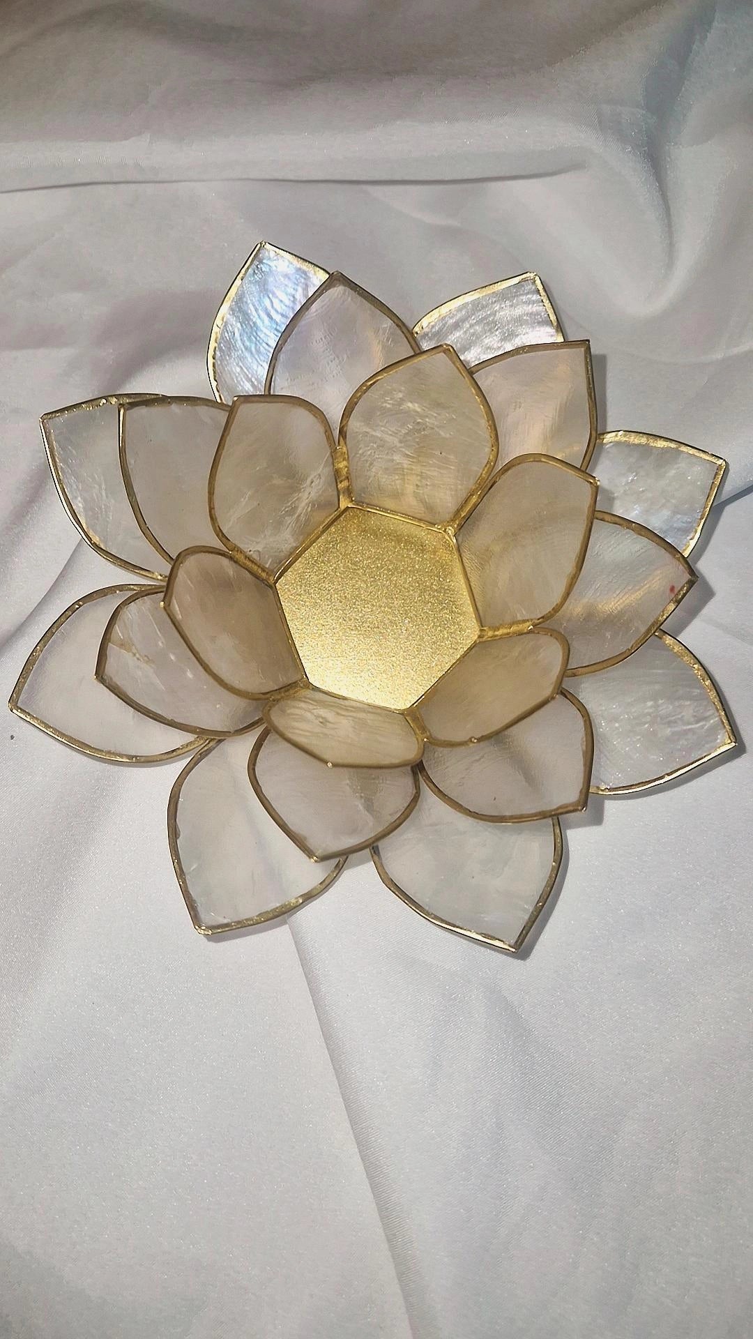 Teelicht Lotus Weiß Gold